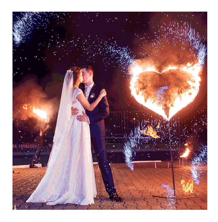 Организация пиротехнического шоу на свадьбу  Тотьма | totma.salutsklad.ru