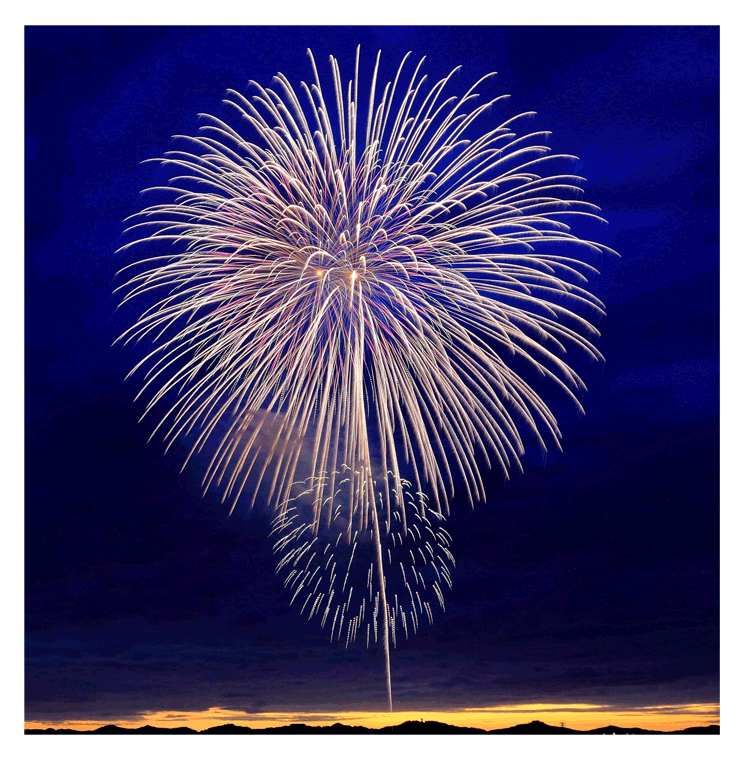 Организация фейерверков на Новый год  Тотьма | totma.salutsklad.ru